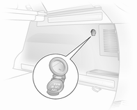 Beim Caravan befindet sich eine zusätzliche Zubehörsteckdose im Laderaum.