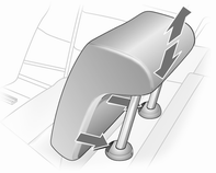Kopfstütze nach oben ziehen bzw. beide Rastfedern zum Entriegeln drücken und