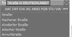 3. Ins zweite Feld von oben wechseln und die Straße eingeben.